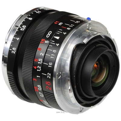 Carl Zeiss Biogon T* 2.8/28 ZM