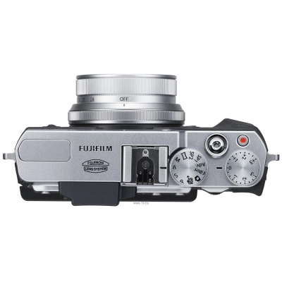 Fujifilm X30