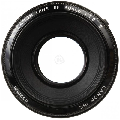 Canon EF 50mm f/1.8 II