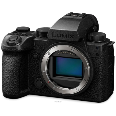 Panasonic Lumix S5 IIX Kit