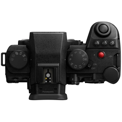 Panasonic Lumix S5 IIX Kit