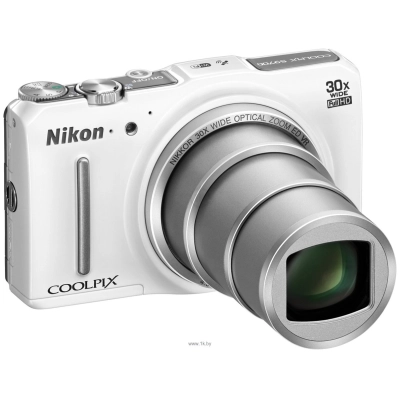 Nikon Coolpix S9700