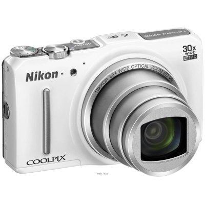 Nikon Coolpix S9700