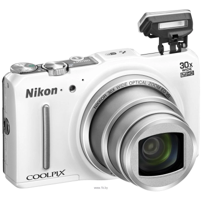 Nikon Coolpix S9700