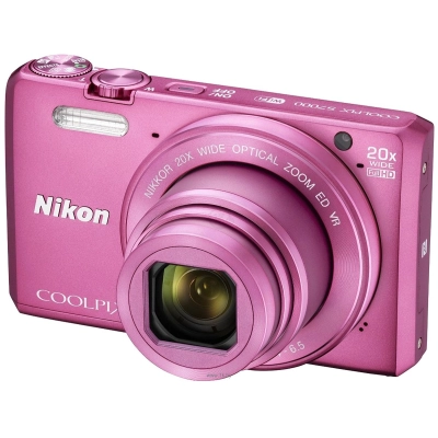 Nikon Coolpix S7000