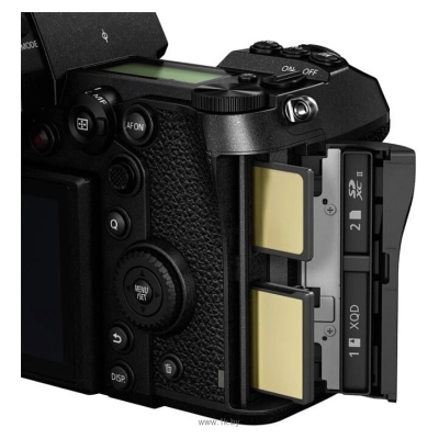 Panasonic Lumix DC-S1 Body