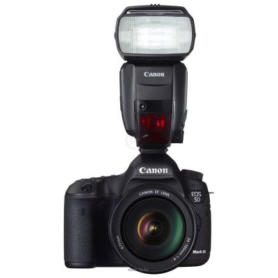 Canon EOS 5D Mark III Kit