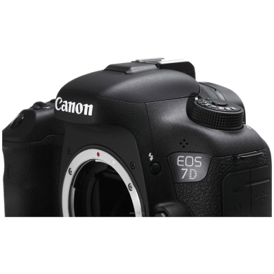 Canon EOS 7D Mark II Kit